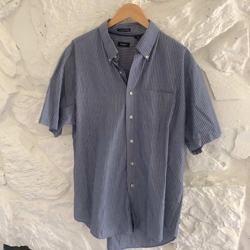 Van Heusen button up shirt